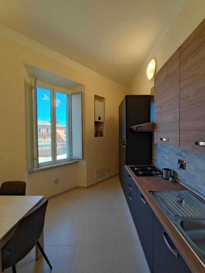 In Centro Rooms And Apartments Isola di Liri Exterior photo